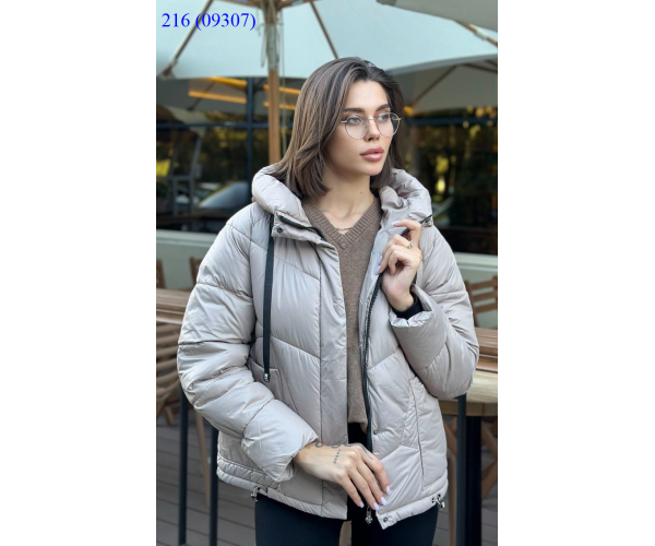 Оптом верхній одяг куртки жіночі botf-lot 09307